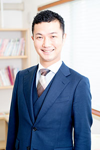 河村 泰孝